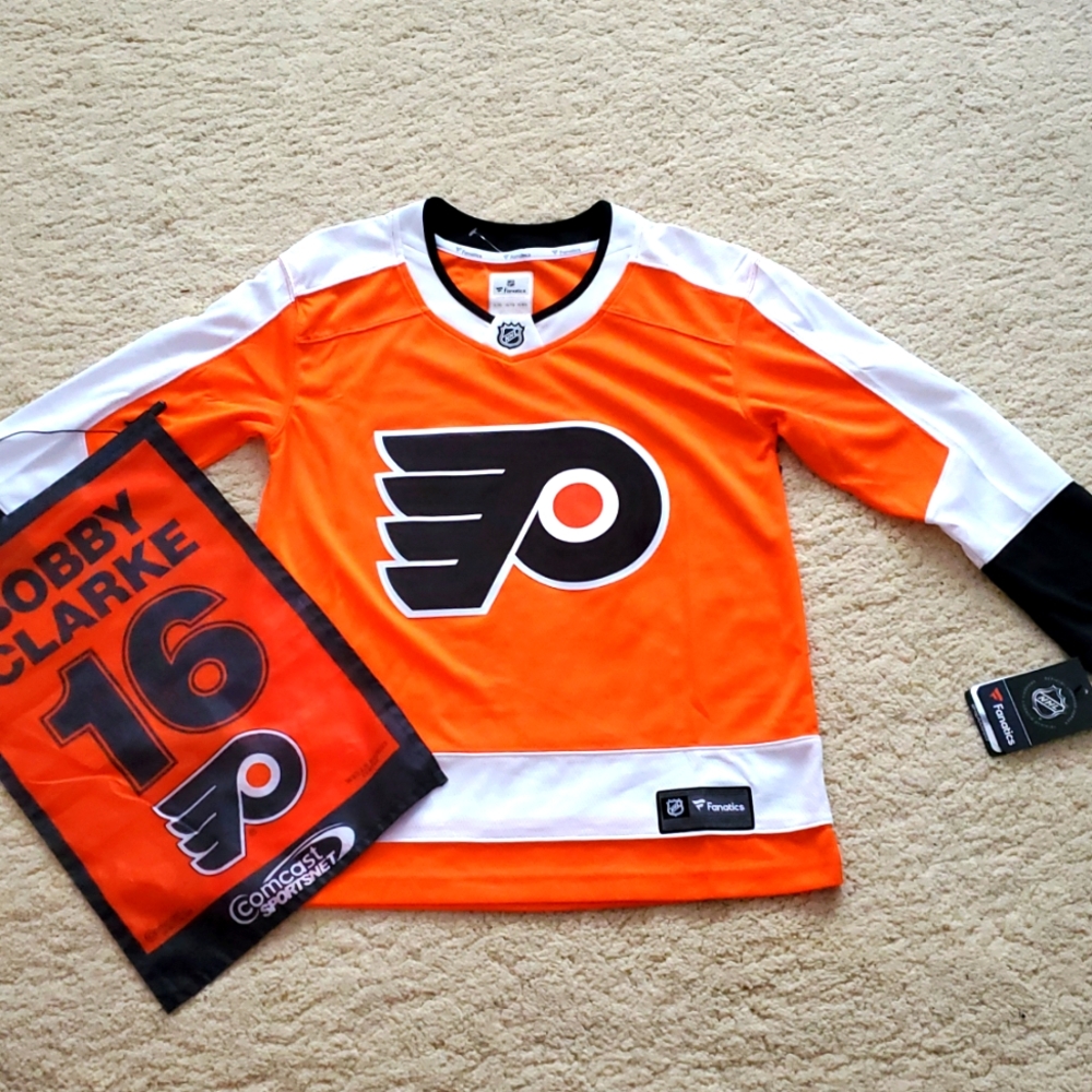 NWT: NHL PHILADELPHIA 🏒FLYERS 🏒JERSEY (BIG BOYS) ✨️BONUS✨️ BOBBY CLARKE FLAG
